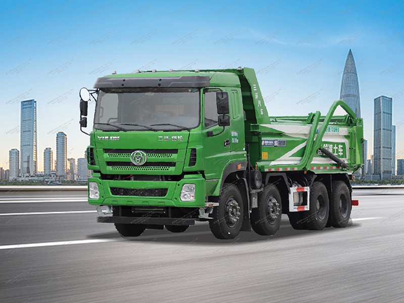 Truk kotoran yulong 8 × 4