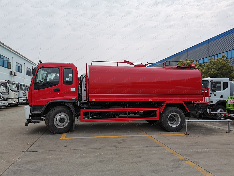 Sprinkler Isuzu FTR